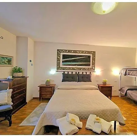 Burga Comfortable מלון Città di Castello
